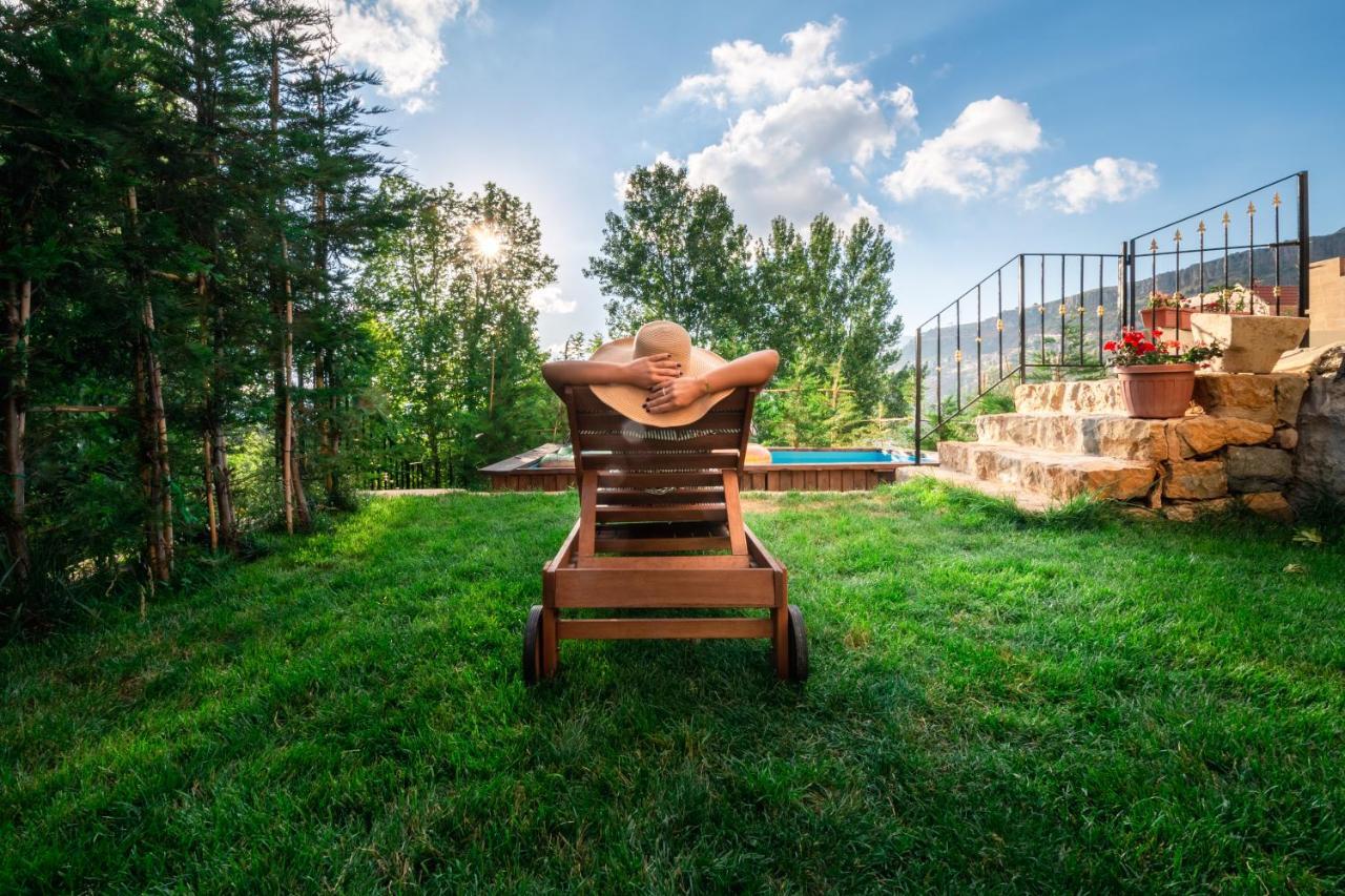 Austria Luxury Apartments, Faraya Hotel Exteriér fotografie